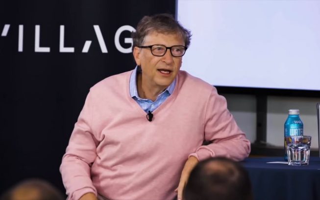 Bill Gates crede că Microsoft a pierdut 400 de miliarde de dolari pe piața smartphone-urilor