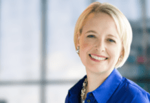 Julie Sweet este noul CEO al Accenture
