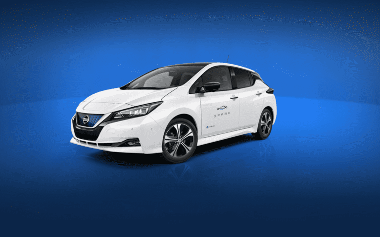 Serviciul internațional de e-car sharing Spark vine în România