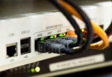 Telekom castiga in fata Orange si Huawei mega-contractul pentru internet in 4.500 de scoli
