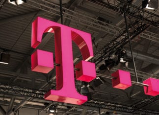 Telekom Romania anunţă intenţia de a restructura 692 de poziţii