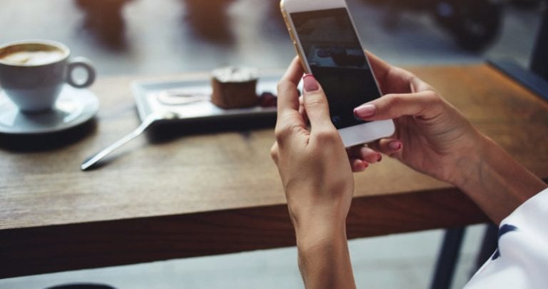 ‘Miros’ de fintech pe bursa romaneasca: ASF vrea recunoastere faciala si spune adio plicurilor trimise prin posta