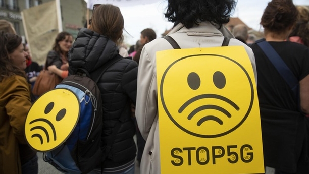 Proteste la Berna împotriva introducerii tehnologiei 5G