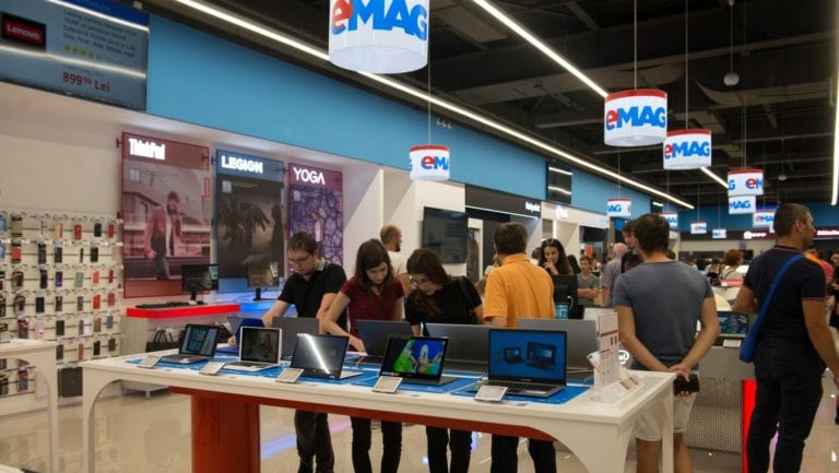 eMAG testează, în premieră, un credit cu dobândă zero, dedicat sellerilor din Marketplace