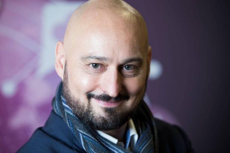 Mobil Nelimitat se extinde în reţeaua de magazine Carrefour România