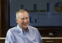 Jim Goodnight – „Nici datele, nici analiza lor nu ajută companiile să crească, ci deciziile care se iau pe baza acestora”