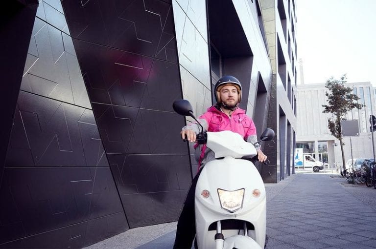 Platforma românească de comenzi şi livrare de mâncare hipMenu devine foodpanda