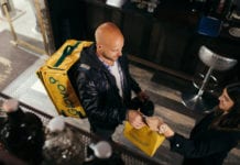 Glovo a intrat și pe piața din Arad