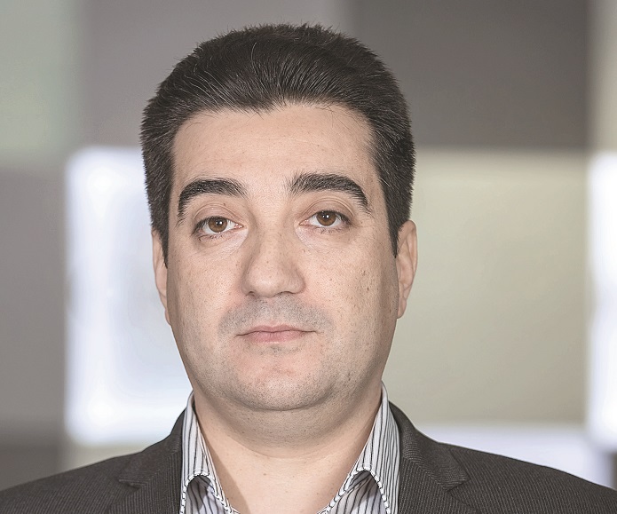 Victor Armăşelu, Samsung România: 20% din valoarea vânzărilor anuale de TV-uri se generează în luna noiembrie. În primele nouă luni ale acestui an, piaţa locală de televizoare s-a menţinut constantă faţă de aceeaşi perioadă din 2018