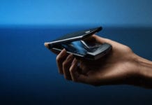 Noul motorola razr – primul smartphone cu display flexibil, de tip clamshell
