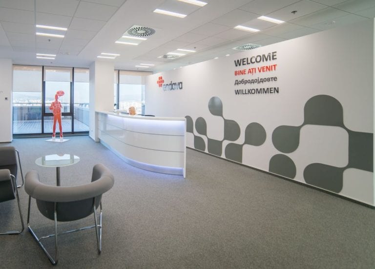 Endava, cu aproape 3.000 de angajaţi în România, a crescut cu 30%, la 327 mil. euro