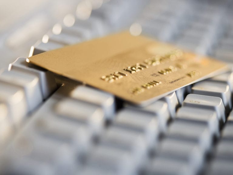 Netopia Payments: Numărul tranzacţiilor online cu cardul a crescut cu 90% de Black Friday 2019
