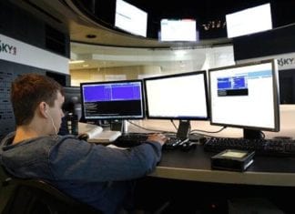 Studiu Kaspersky – 40% dintre studenții din România se tem că părinții lor ar putea fi victimele unor escrocherii financiare