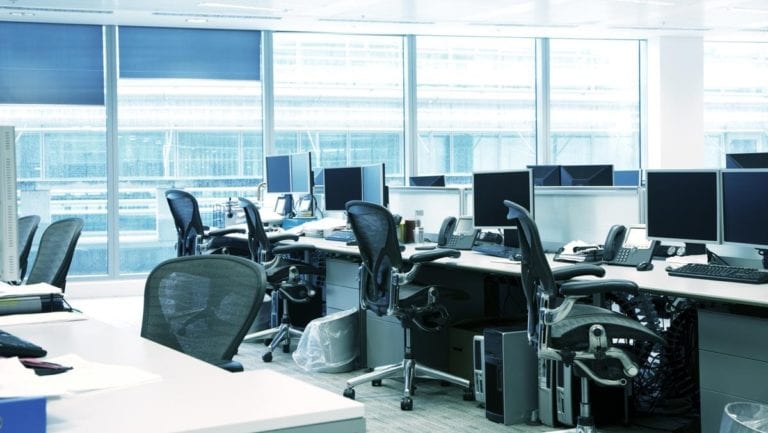 CERT-RO nu găseşte specialişti în IT: toţi preferă să meargă în privat la salarii mai mari