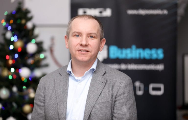 Digi: Am ajuns în 25 de ani la o reţea fixă egală cu cea a Romtelecom, dacă nu cumva i-am şi depăşit