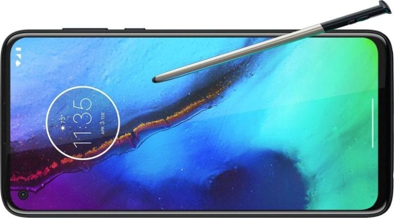 Motorola lucrează la un rival pentru Galaxy Note