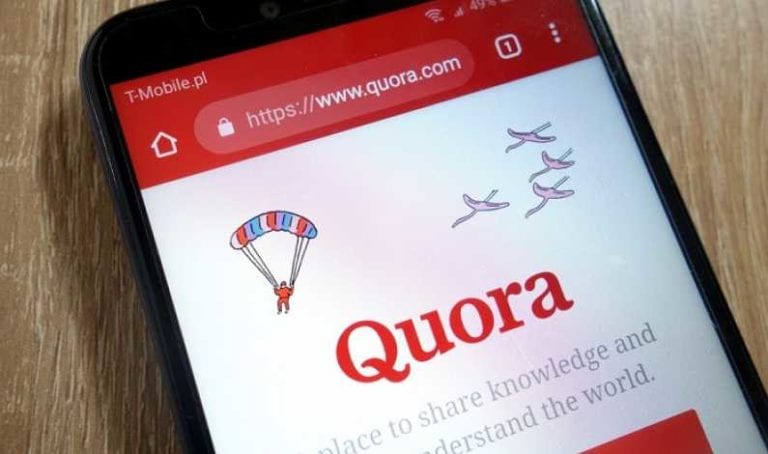 Concedieri la platforma online Quora