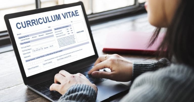 eJobs: Trei domenii pe care au aplicat online cei mai multi candidati in 2019