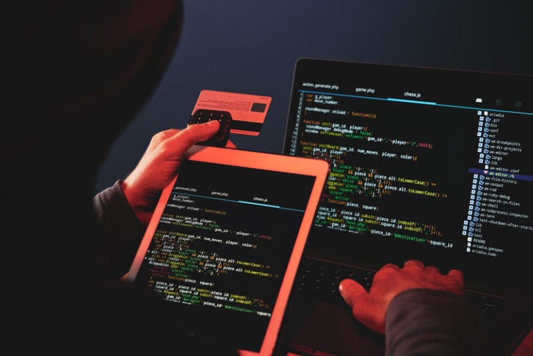 Specialişti: Activitatea grupărilor cibernetice din Iran și Orientul Mijlociu s-a intensificat