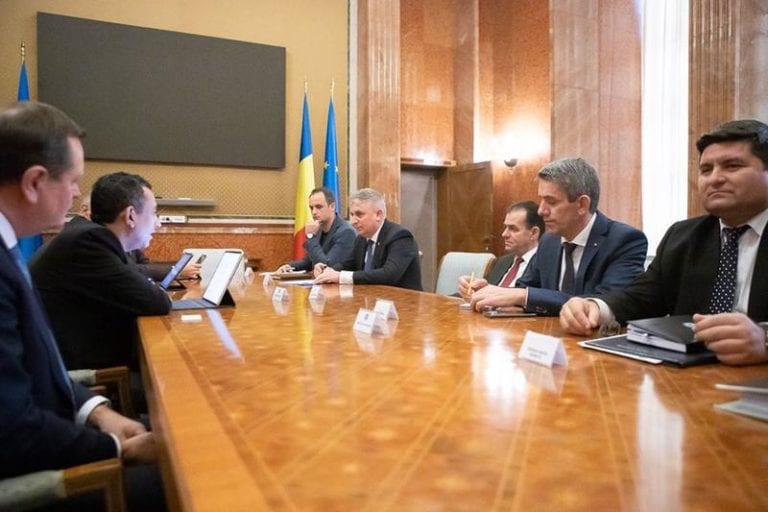 Posibila vânzare a acțiunilor DT/OTE la Telekom România: Premierul Ludovic Orban se întâlnește din nou la Palatul Victoria cu reprezentanții companiei