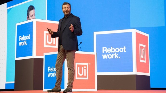 UiPath analizează o posibilă listare iniţială la bursă