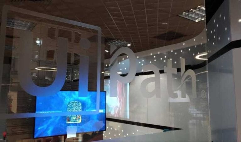 UiPath pregăteşte listarea la bursă – surse