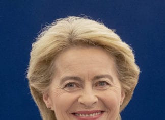 Ursula von der Leyen, Președinta Comisiei Europene, prezintă viziunea despre transformarea digitală a Europei, cu focus pe securitatea datelor şi inteligenţa artificială