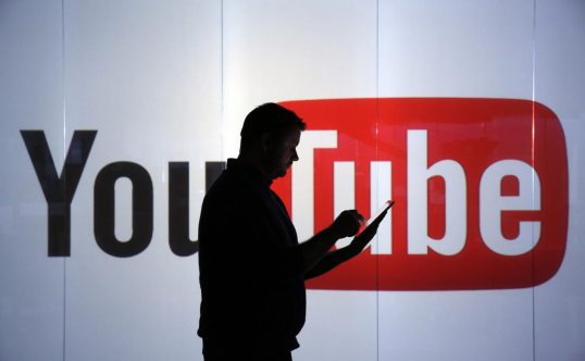 Câţi bani se fac pe YouTube: Platforma video a generat venituri de 15,2 miliarde de dolari pentru Alphabet