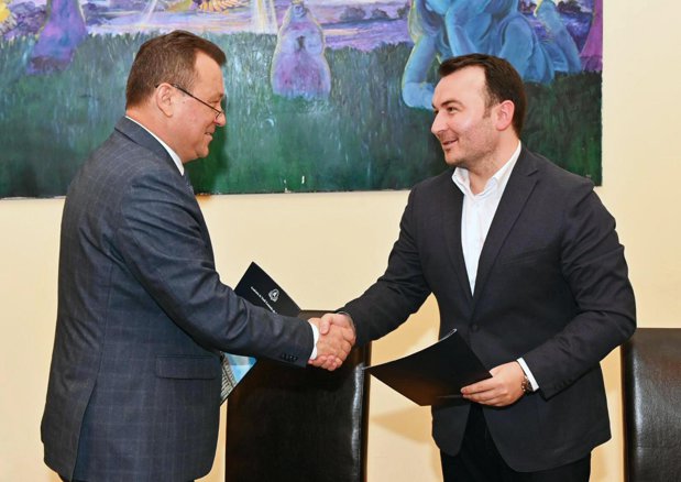 Premieră: Studenţii de la ASE vor avea blockchain în programă după o investiţie de 50.000 de euro a companei Modex