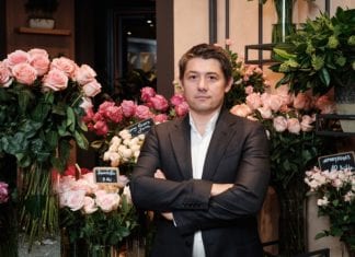 Vânzările de pe mobile au depășit pentru prima dată 50% din comenzile de buchete de flori pe Floria.ro