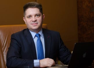 2.000 de români caută săptămânal un avocat în online şi vor consultanță video