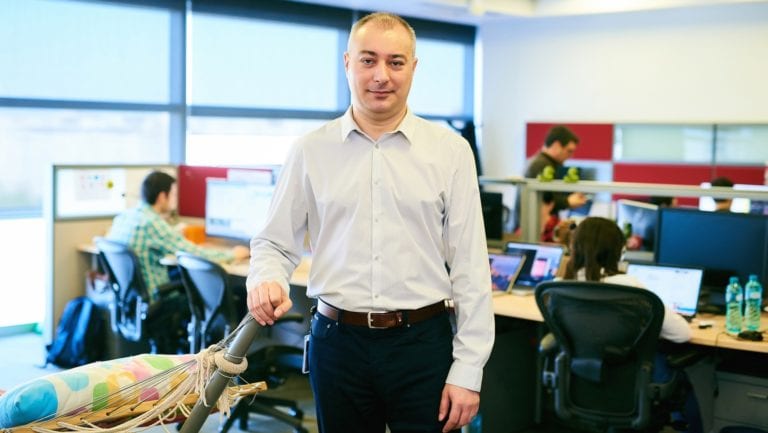 Cris Radu, Adobe România: Cine se plânge că nu găseşte talente IT, nu a fost în Silicon Valley. Cât câştigă un tânăr absolvent în companie