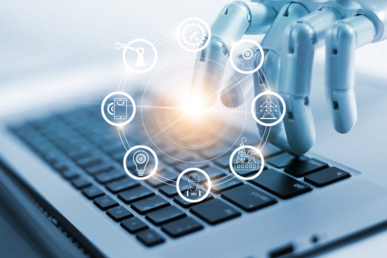 O nouă şansă pentru startup-urile fintech: Elevator Lab Challenge, program dezvoltat de Raiffeisen Bank, lansează o provocare pentru companiile ce deţin soluţii în domeniile de analiză de date sau loializare