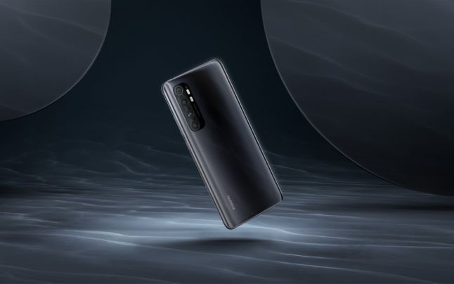 Xiaomi Mi Note 10 Lite este disponibil de azi în România. Ce preţ are