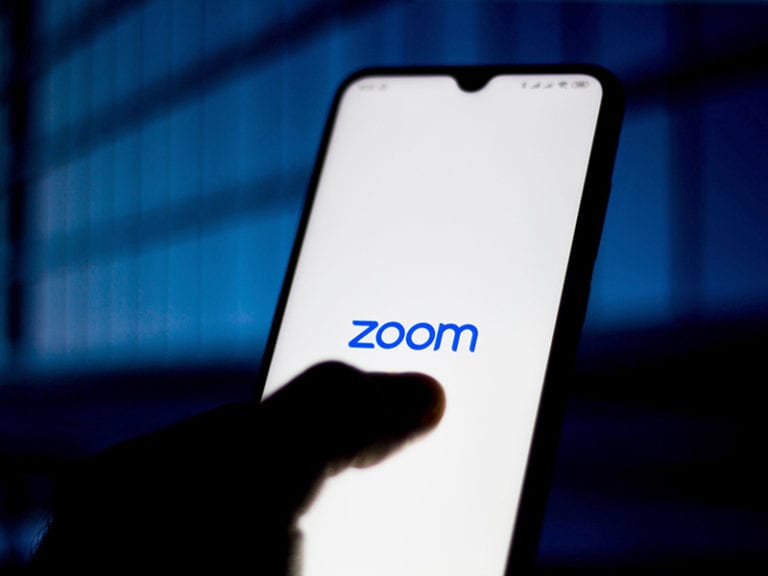 Efectul crizei: Zoom valorează acum mai mult decât cele mai mari şapte companii aeriene listate la un loc