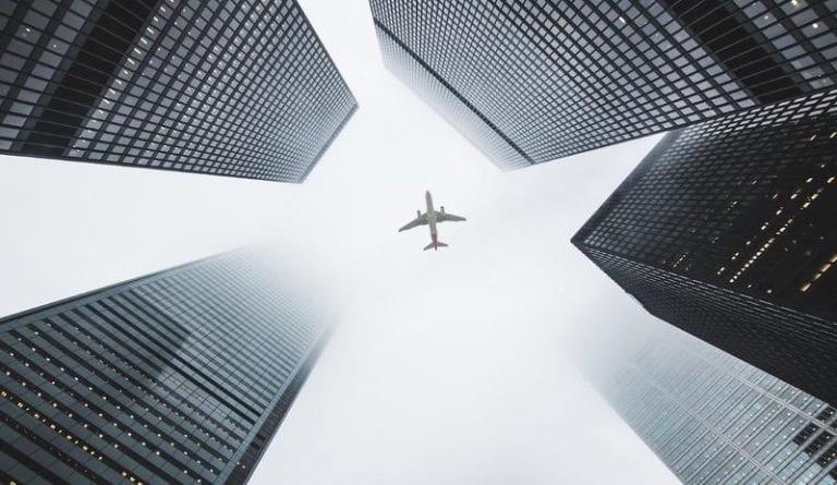 9 milioane de clienți ai unei companii aeriene cu zboruri și în România, victimele unui atac cibernetic