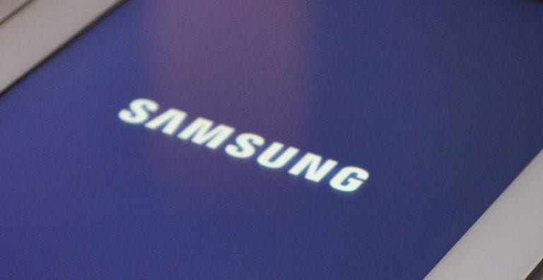 Samsung introduce pe piață ambalajele ce pot fi transformate în mobilier mic