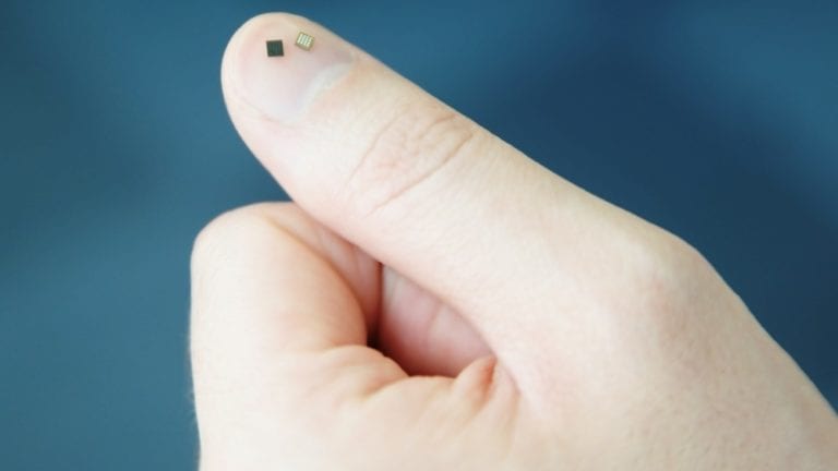 Compania Samsung crește nivelul de protecție al datelor dispozitivelor mobile cu o nouă soluție de cipuri de securitate