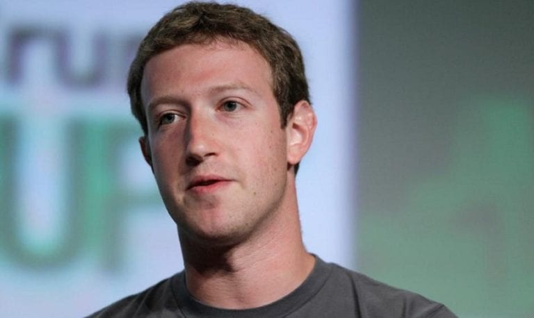 Angajaţi ai Facebook critică decizia lui Mark Zuckerberg de a nu acţiona împotriva comentariilor provocatoare ale preşedintelui Trump faţă de protestele din SUA