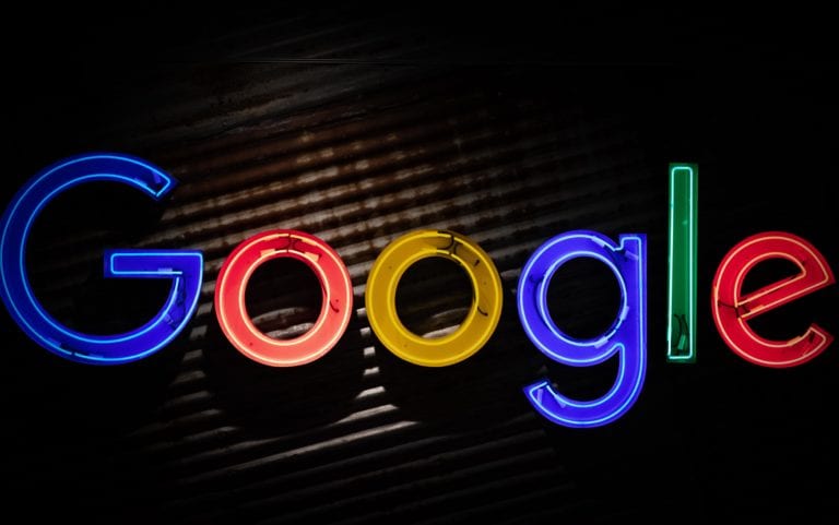 Una dintre cele mai mari companii tehnologice din lume a fost pusă la zid: Google a fost chemată în instanţă pentru nerespectarea intimităţii utilizatorilor. Despăgubirile ajung la 5 mld. dolari