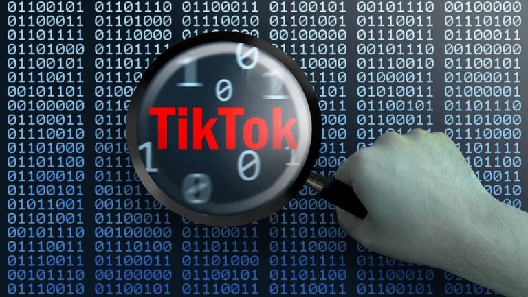 Aplicația chineză TikTok este anchetată de autoritățile americane din motive de riscuri pentru securitatea informaţiilor