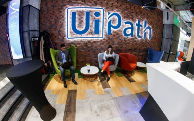 UiPath lansează o soluţie de streaming cu care poţi vizita virtual UiPath Immersion Lab