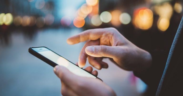 Ai o afacere? Cum poți folosi WhatsApp Business pentru a comunica mai ușor cu clienții tăi