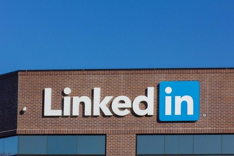 Site-ul de joburi LinkedIn concediază personal