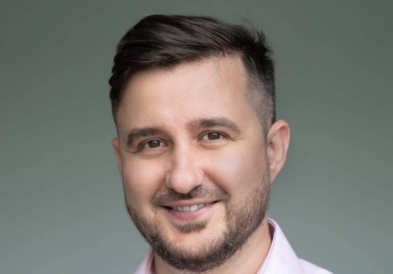 Interviu cu un expert în core banking: cât durează și ce înseamnă pentru o bancă transformarea digitală din temelii