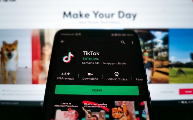 Microsoft reia negocierile pentru achiziţia TikTok. Ce rol joacă Donald Trump