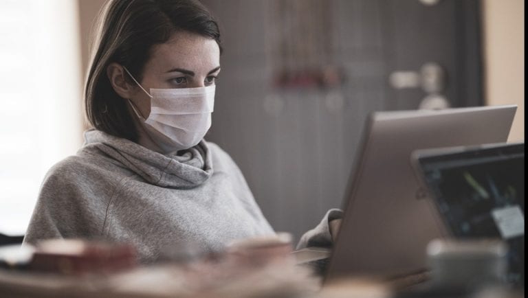 AMOFM va comunica începând de sâmbătă exclusiv online cu beneficiarii programelor financiare susținute de instituție