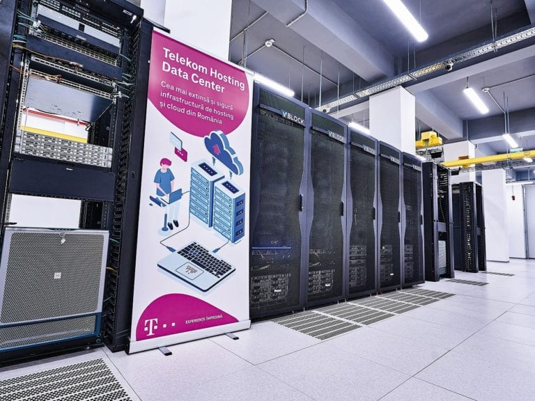 Telekom Romania a investit aproape 4 mil. euro în două noi centre de date în Cluj-Napoca. Cele două centre de date din Cluj-Napoca au o capacitate totală de găzduire de peste 300 de rack-uri