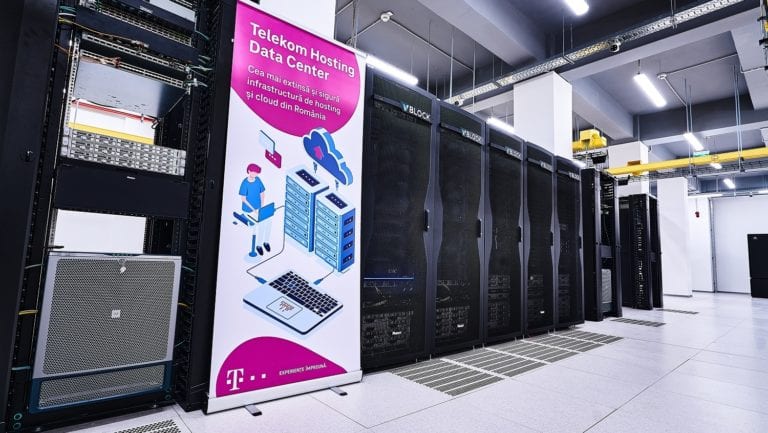 Telekom România a inaugurat două centre de date în Cluj-Napoca în urma unei investiţii de 3,5 milioane de euro Telekom România a inaugurat două centre de date în Cluj-Napoca în urma unei investiţii de 3,5 milioane de euro