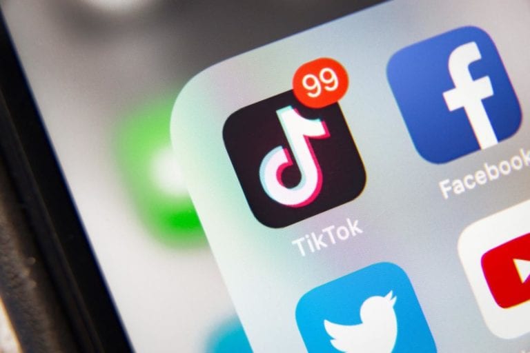 YouTube distruge TikTok. Platforma online lansează un nou serviciu. Ce vor putea face utilizatorii